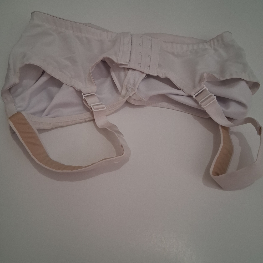 GLAMORISE 36G White Bralette - Picture 4 of 6